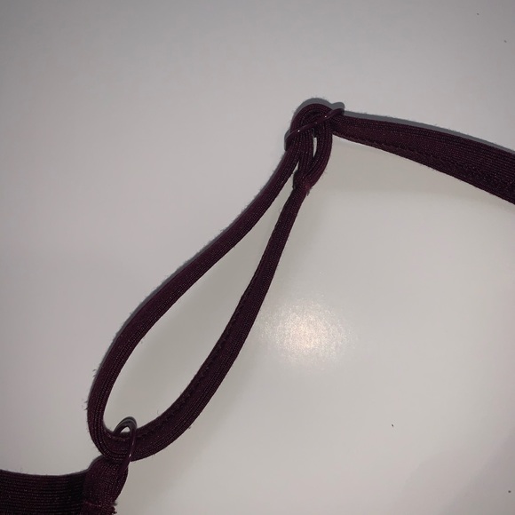 Maroon Sports Bra - Picture 4 of 6